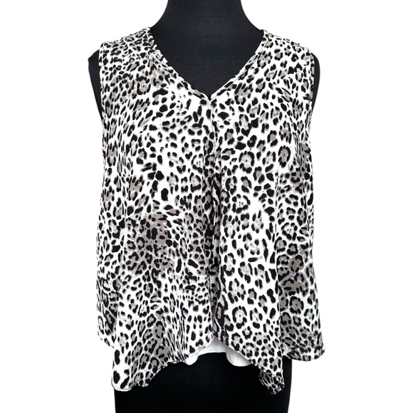 Green Envelope Tops - GREEN ENVELOPE LA Flowy Leopard Print‎ Asymmetrical Sleeveless Mob Wife Blouse M